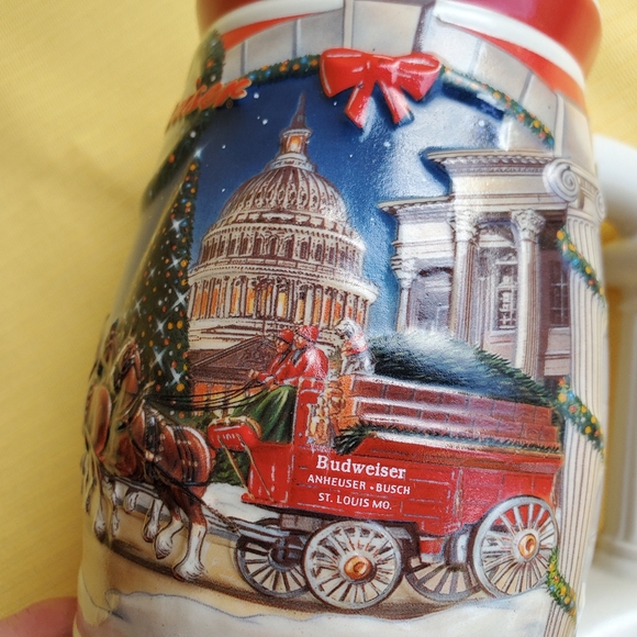 Budweiser Collectors Holiday Beer Stein - Picture 13 of 16